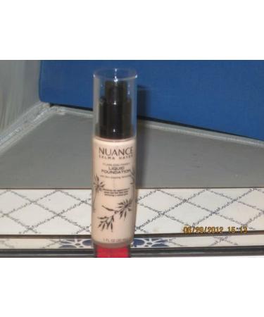 NUANCE SALMA HAYEK FLAWLESS FINISH LIQUID FOUNDATION 272 LIGHT COOL