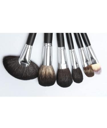 Buy MADALIAN 30-Piece Makeup Brushes Set - Wooden Handle Loose Powder Brush for Professional Makeup | International Shipping Available - Buy Online on GoSupps.com