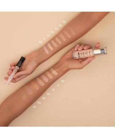  DEBORAH Deborah Milano - Instant Lift Foundation SPF 30 02 Beige lifting and brightening effect antioxidant formula with Centella Asiatica gives skin elasticity tone and a smooth finish 30 ml - Buy Online on GoSupps.com