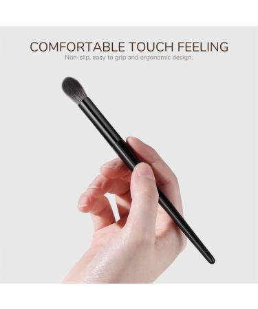 GOHIGH Smudge Brush Precision Eyeshadow & Eyeliner Tool | Synthetic Bristles Ideal for Flawless Makeup Application - Buy Online on GoSupps.com