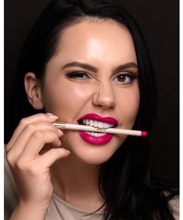 Buy Natural Ros Lip Liner - Long-Lasting & Smooth Application | International Shipping Available - Buy Online on GoSupps.com