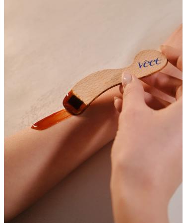 Veet Sugaring Essential Oils & Floral Vanilla Hot Wax | 250ml - Luxurious Flowers & Vanilla Scent for Smooth Skin - Buy Online on GoSupps.com