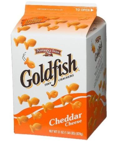 Pepperidge Farm Cheddar Goldfish Baked Snack Crackers Large 31 Ounce Cheddar 1.93 Pound (Pack of 1)