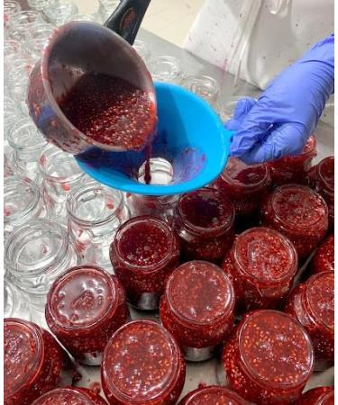 Traditional Jams | Raspberry Jam - Pot 300 gr. - Buy Online on GoSupps.com
