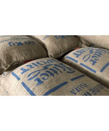 RITTER SPORT-Whole Almonds- 100 g bar Milk chocolate - Take it everywhere - Box of 11 bars - Buy Online on GoSupps.com