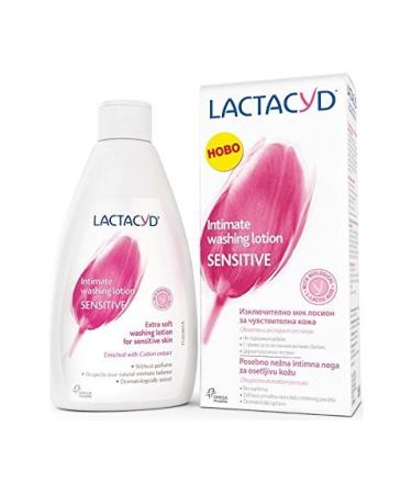 Lactacyd Intimate Wash Sensitive-Enriched with Natural Lactic Acid & Cotton Extract 200ml