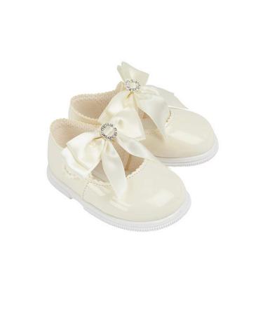Early Days Baypods H035 with Large Bow First Walker Baby Shoes Made in The Softest Faux Leather Made in England 3 UK Child Ivory Patent