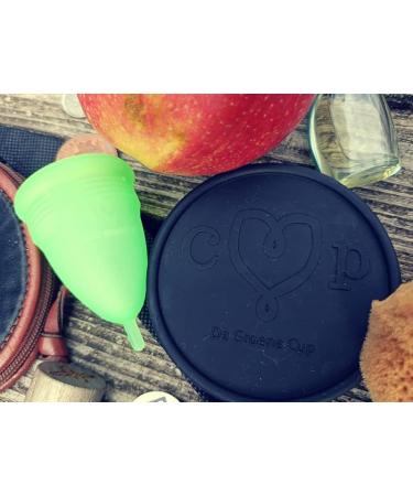 De Groene Cup - Eco-Friendly Menstrual Cup (Medium Low Cervix) | International Shipping Available - Buy Online on GoSupps.com