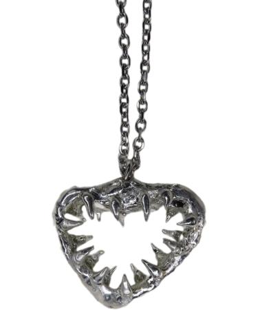 OralGos Thorn Heart Pendant Necklace - Vintage Punk Style Clavicle Chain Choker Jewelry for Street Style Enthusiasts - Buy Online on GoSupps.com