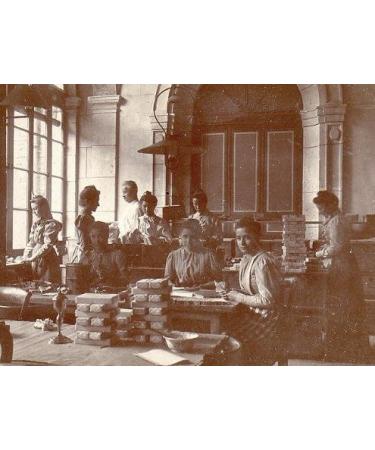 Les Anis de Flavigny Aniseed Bonbons Mint 50g Authentic French Candies | Shop Internationally - Buy Online on GoSupps.com