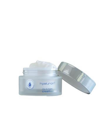 Wellmaxx WELLMAXX Rich Hyaluronic Day and Night Cream - 24-hour Rich Anti-Aging Cream - With 5x Hyaluronic Acid - Suitable for All Skin Types - Dermatest Rated "Very Good" Moisturizing Care - 50 ml