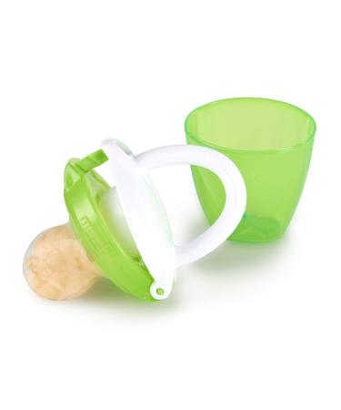 Munchkin fruit sucker made of silicone