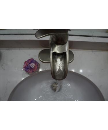 Handmade Oatmeal Soap with Fresh Flowers - 3.6 oz | Artisan Made in the U.S.A. - International Shipping Available - Buy Online on GoSupps.com