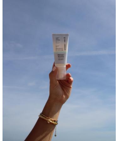 SeventyOne Percent | Siren's Secret | Protective Hair Oil | Protects Nourishes & Hydrates | 8h UVA Protection - ROKA Smart UV | Protects Color & Shine | No Rinse | 98% Natural | 50 ml - Buy Online on GoSupps.com