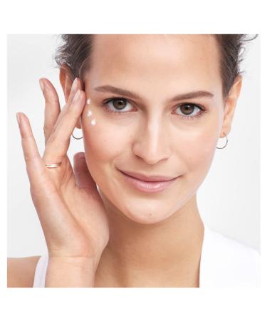 Olay Retinol 24 MAX Eye Cream - 40% More Retinol Complex | Anti-Aging Treatment 15 ml - Shop Internationally - Buy Online on GoSupps.com