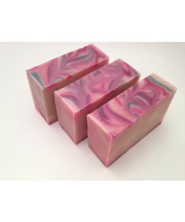 Peppermint Tingle Goat Milk Soap | Nourishing & Refreshing | 4.5-6 oz Bar - Shop Internationally - Buy Online on GoSupps.com