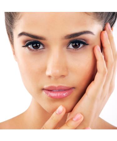  BIOCARE The Green Antioxidant Face Cream 50 ml Suitable for all skin types Prevents dryness and has an antioxidant effect protecting the skin from free radicals Biocare Made in Italy - Buy Online on GoSupps.com