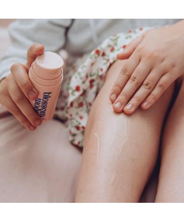 Bloom and Blossom | Legs Eleven Cooling Leg Serum Soothes Swollen Ankles & Legs Fast-Absorbing Cooling Gel for Legs Aloe Vera Juice Peppermint Oil Algin 100ml - Buy Online on GoSupps.com