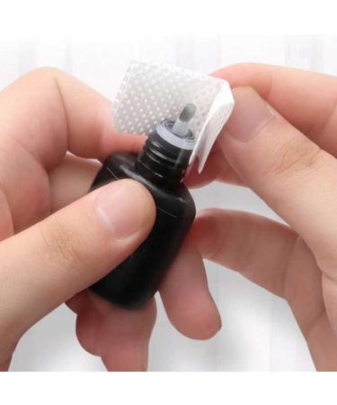 600 pcs Eyelash Glue Cleaning Cotton Pads | Non-Woven Cloths for Eyelash Extensions & Nail Art Gel Removal - International Shipping - Buy Online on GoSupps.com