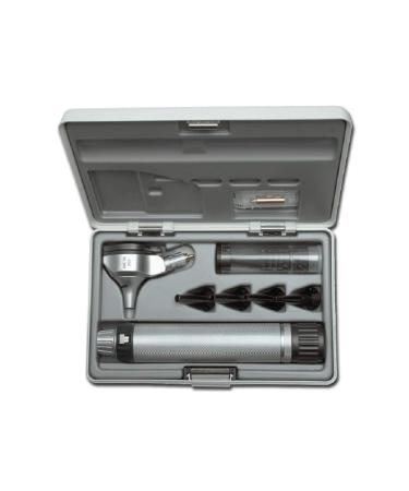 Heine Beta 200 FO otoscope on battery handle