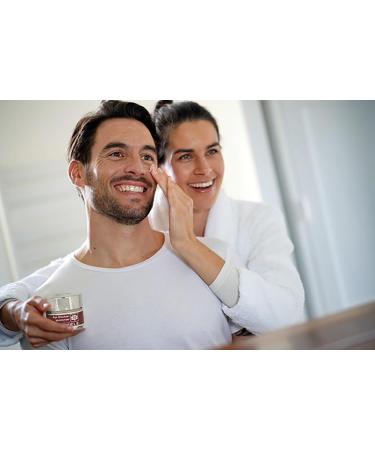Clientele Age Blocker Moisturizer 1.2 oz - Anti-Aging Skin Care for Youthful Glow | International Shipping Available - Buy Online on GoSupps.com