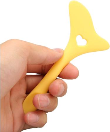 Eye Makeup Auxiliary Guard Tool Aid Stencils Wing Tips Silicone Mask Reusable Silicone Eye Makeup Aid Tool with Cream Applicator Eyeshadow Mascara Drawing (Yellow) - Buy Online on GoSupps.com