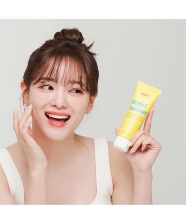 GETi Vitamin C Foam Cleanser | Korean Foaming Facial Cleanser for Dry & Sensitive Skin | Pore Cleansing & Sebum Reducing Face Wash | Paraben-Free | Gift for Women - Buy Online on GoSupps.com
