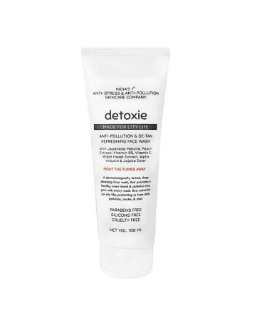 Detoxie Face Wash Anti-Pollution and De-Tan Formula White 3.4 Fl.oz/100 ml
