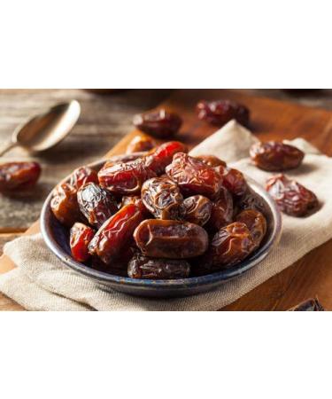 Kartago Tunisian Dates on Branch - 2.2lbs All Natural Deglet Noor Date Snack - Buy Online on GoSupps.com