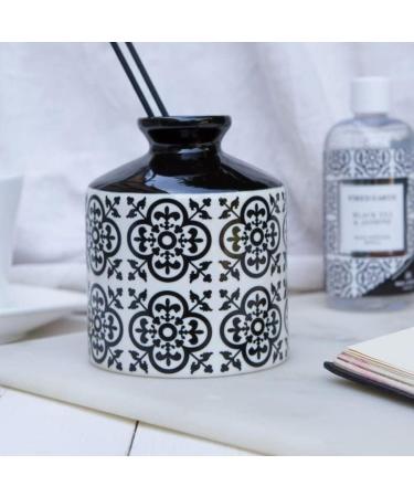 WAX LYRICAL Fired Earth Ceramic Tea & Jasmine Reed Diffuser Gift Set - 200ml | Black & White - Ideal International Shipping - Buy Online on GoSupps.com
