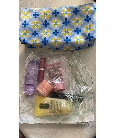 Clinique 7-Piece Gift Set with Full Size Dramatically Different Moisturizing Gel 1.7oz - Buy Online on GoSupps.com