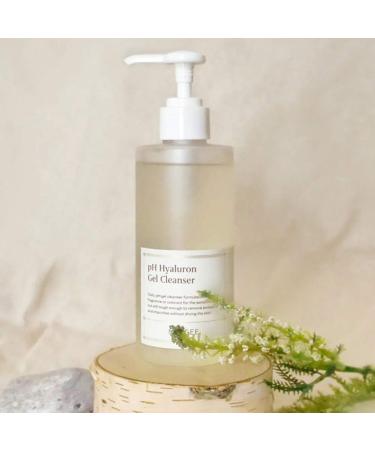  HYGGEE pH Hyaluron Gel Cleanser 200ml - Buy Online on GoSupps.com