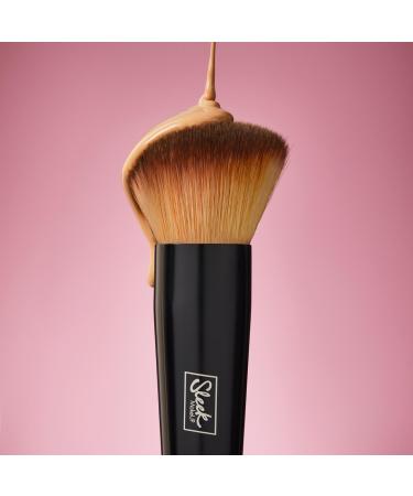 Buy Fully Equipped Foundation Brush SLEEK | International Shipping Available - Flawless Makeup Application - Buy Online on GoSupps.com