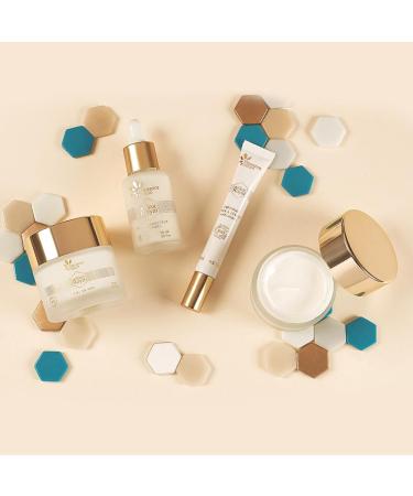 Fleurance Nature Eye & Lip Contour - Organic Anti-Fold Facial Care with Hyaluronic Acid | Certified COSMOS | Women's Cosmetics - Buy Online on GoSupps.com