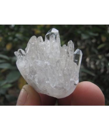 SDWGLD Healing Aura Crystal - 55g Natural Clear Quartz Specimen from Tibet | Shop Internationally - Buy Online on GoSupps.com