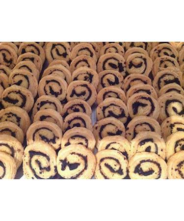 Provencebiscuit. 1 kg of mini palms puff with tapenade