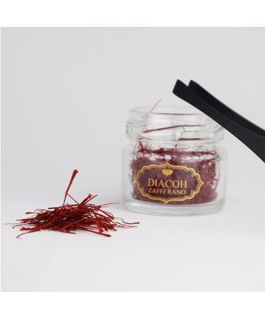 Premium Saffron Pure and Natural Saffron Threads Premium Rare Spice ISO 3632 Intense Flavor Delicate Aroma for Gourmet Cuisine (10) - Buy Online on GoSupps.com