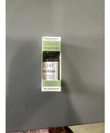 Light Lemongrass & Bergamot Essential Oil 10ml | Handmade in the UK | Sensual Fragrance for Room | International Shipping - Buy Online on GoSupps.com