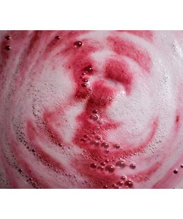 Shark Attack Bath Bomb - Vegan Approved Fizzer with Bleeding Shark Bite Fun, Unique Gift for Kids, Blue & Red Blood, Made in the UK - Buy Online on GoSupps.com