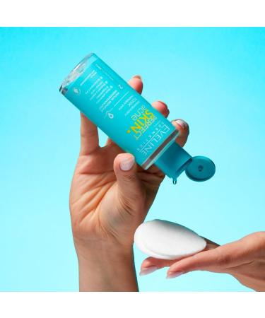 Eveline Cosmetics - Perfect Skin Acne Toner Face Sebo-Regulating Pore Refining Facial Toner Tonic Face Cleansing Water Face Face Toner - Buy Online on GoSupps.com