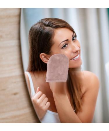 Water-based makeup remover glove Washable and reusable Cleanses the skin and removes makeup Effective from the first pass Soft microfiber PLIC - Buy Online on GoSupps.com