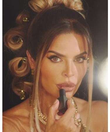 Rinna Beauty Icon Lip Kit - Showstopper COOL BROWN - Vegan & Long-lasting - Buy Online on GoSupps.com