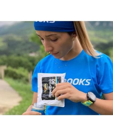  Crown Sport Nutrition Crown Sport Nutrition HyperDrink 90 a drink with 90 grams of carbohydrates per 500 ml and added sodium. With maltodextrin and fructose in a 1:0.8 ratio and sea salt (8 x 93.1 g cans). - Buy Online on GoSupps.com