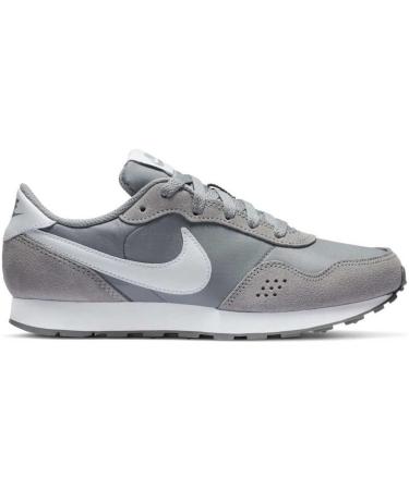 NIKE Boy's Md Valiant Btv Gymnastics Shoe 2.5 UK - Particle Grey/White - Buy Online on GoSupps.com