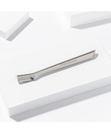 Tweezerman Eyebrow Razor Set | Includes 3 Replacement Blades and Safety Cap - Buy Online on GoSupps.com