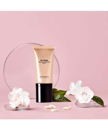 atashi DD Cream Anti-Aging Treatment with Color. No Makeup. Reduces Stains and Minimizes Pores. With Retinol. Airless Format. Intense Bronze. SPF15-50ml - Buy Online on GoSupps.com
