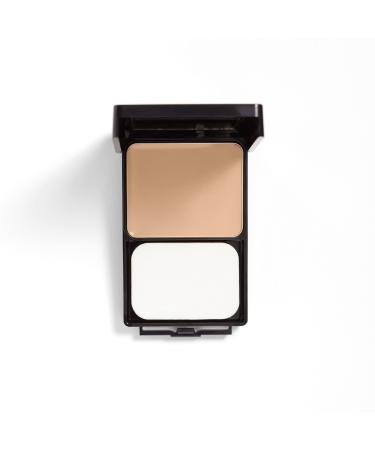 COVERGIRL Ultimate Finish Liquid Powder Make Up Creamy Beige(C) 450 0.4 Ounce Compact (packaging may vary)