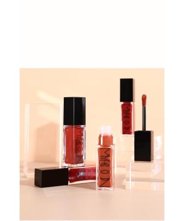 Buy Lip Gloss Set - Shiny Non-Stick Lip Glaze in Tomato Red | Matte & Pearlescent Finish | International Shipping - Buy Online on GoSupps.com