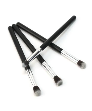 Set of 4 eye shadow brushes in silver colour