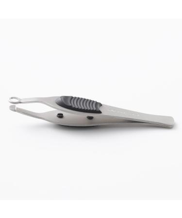 Groom! Clean Nose Hair Cutter HC3028 - Precision Trimming for a Fresh Look | International Shipping Available - Buy Online on GoSupps.com